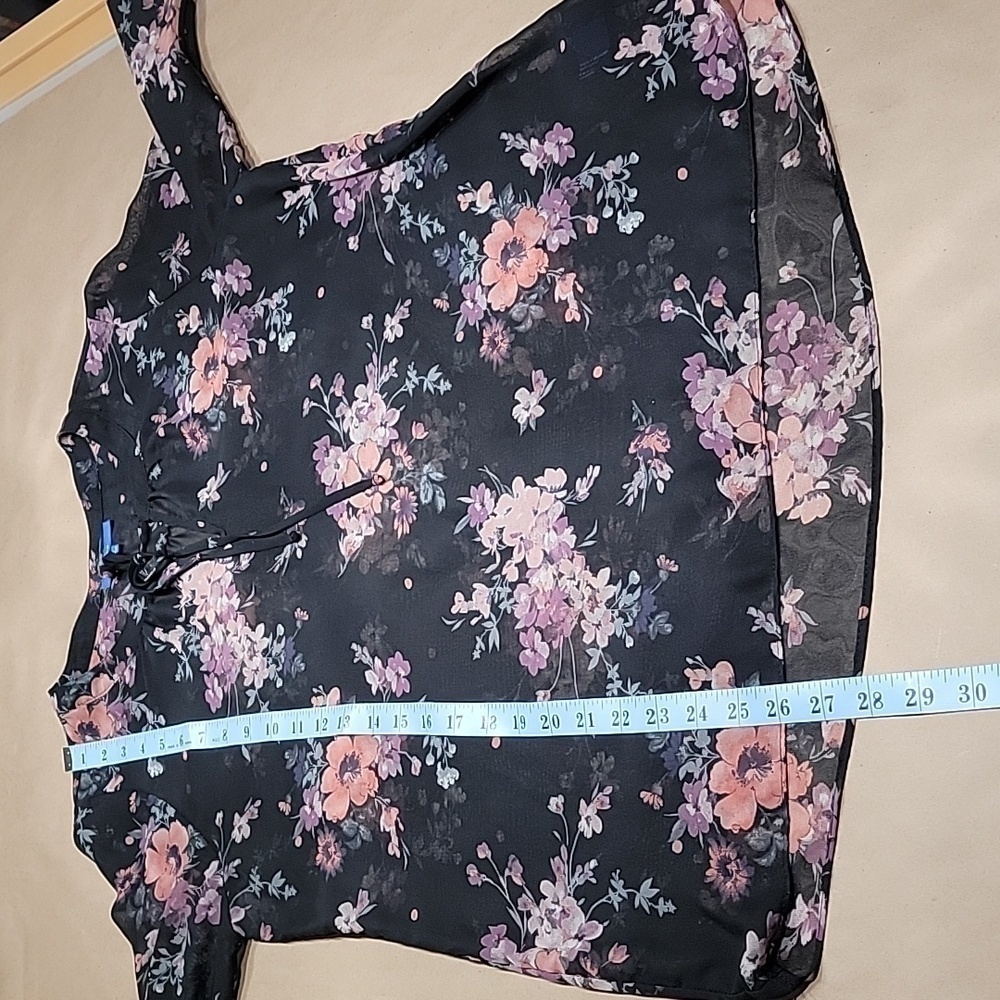 Apt 9 Size M Black w/ Floral Pattern Sheer Blouse with Tie Neckline. Gently Worn - Picture 8 of 12